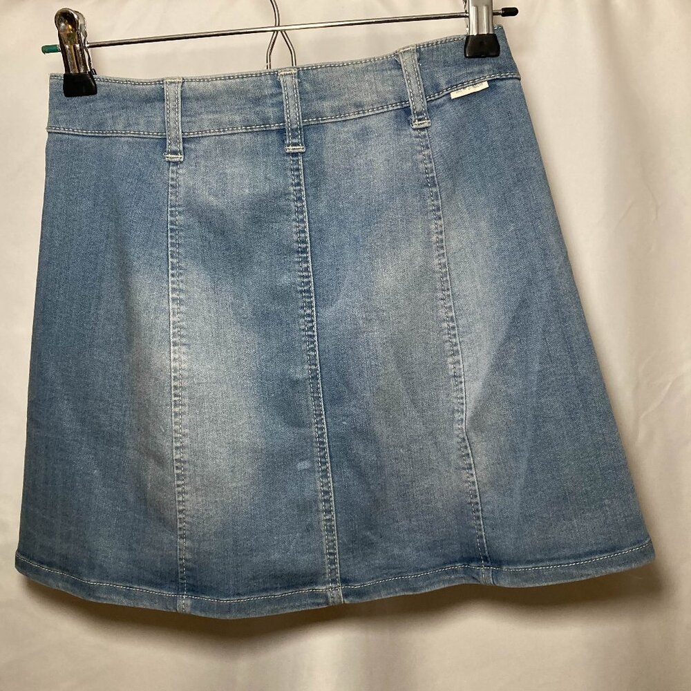 Ladies Small Blue Jean Skirt Button Front - Picture 2 of 2